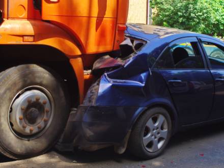 Arlington Heights, IL truck accident lawyer